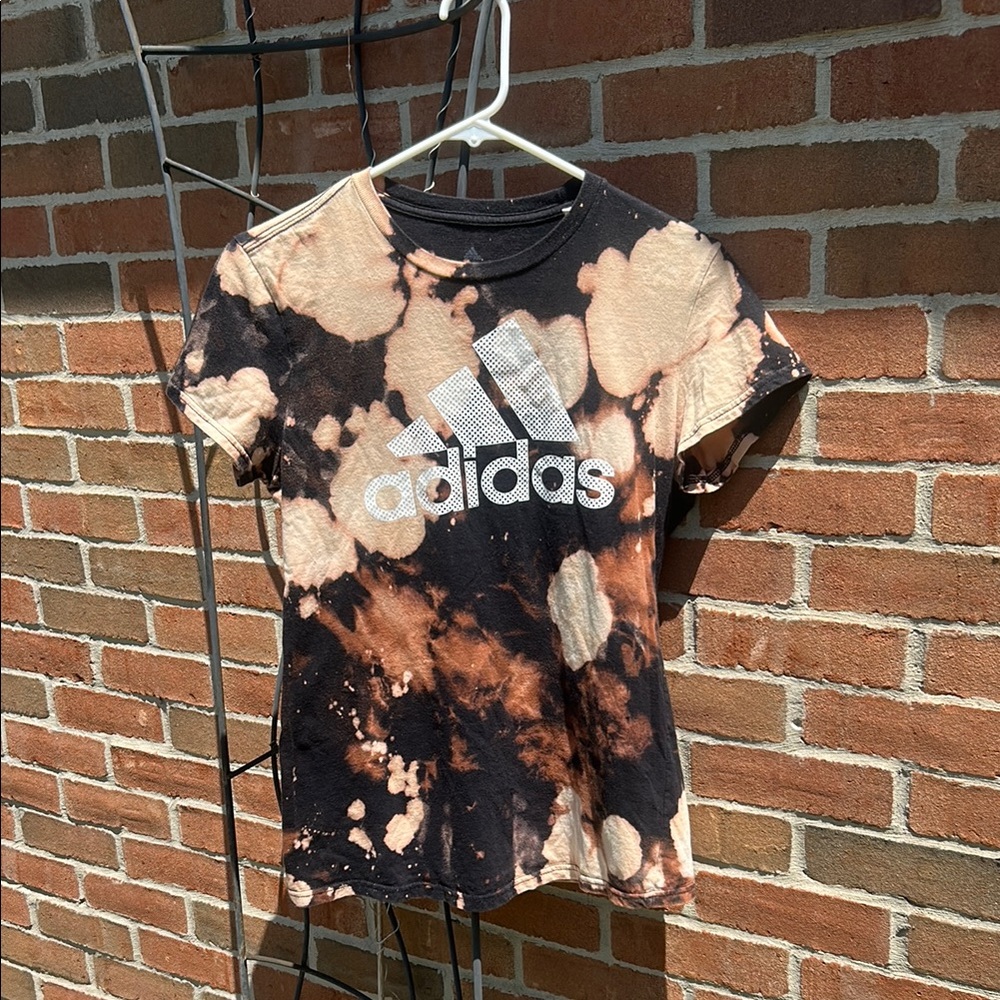 Adidas Black and Brown Short Sleeve Tee with Tie-Dye Effect